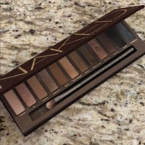 Urban Decay Naked Eyeshadow Pallet